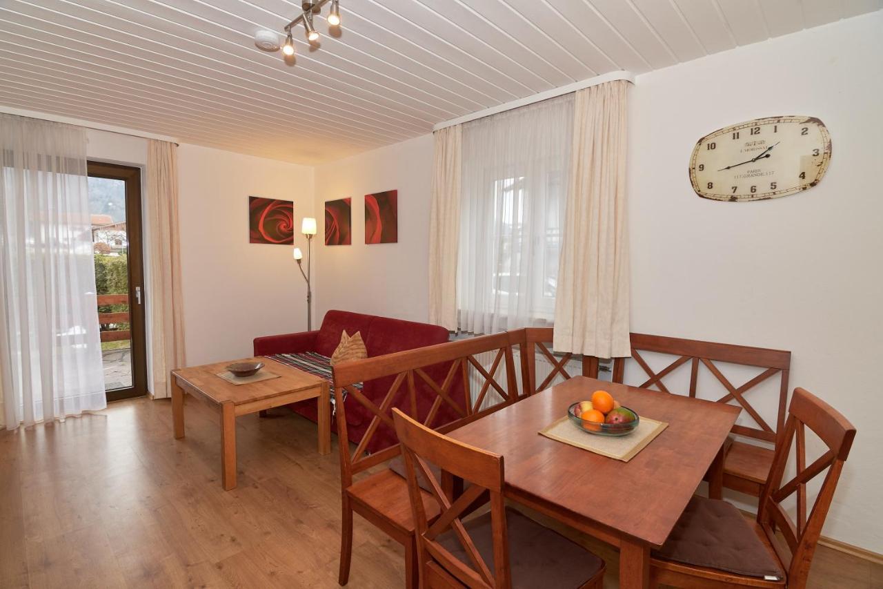 Dangl Gbr, Gaestehaus Sonnenhof - Inkl. Chiemgau Karte Bergen  Room photo